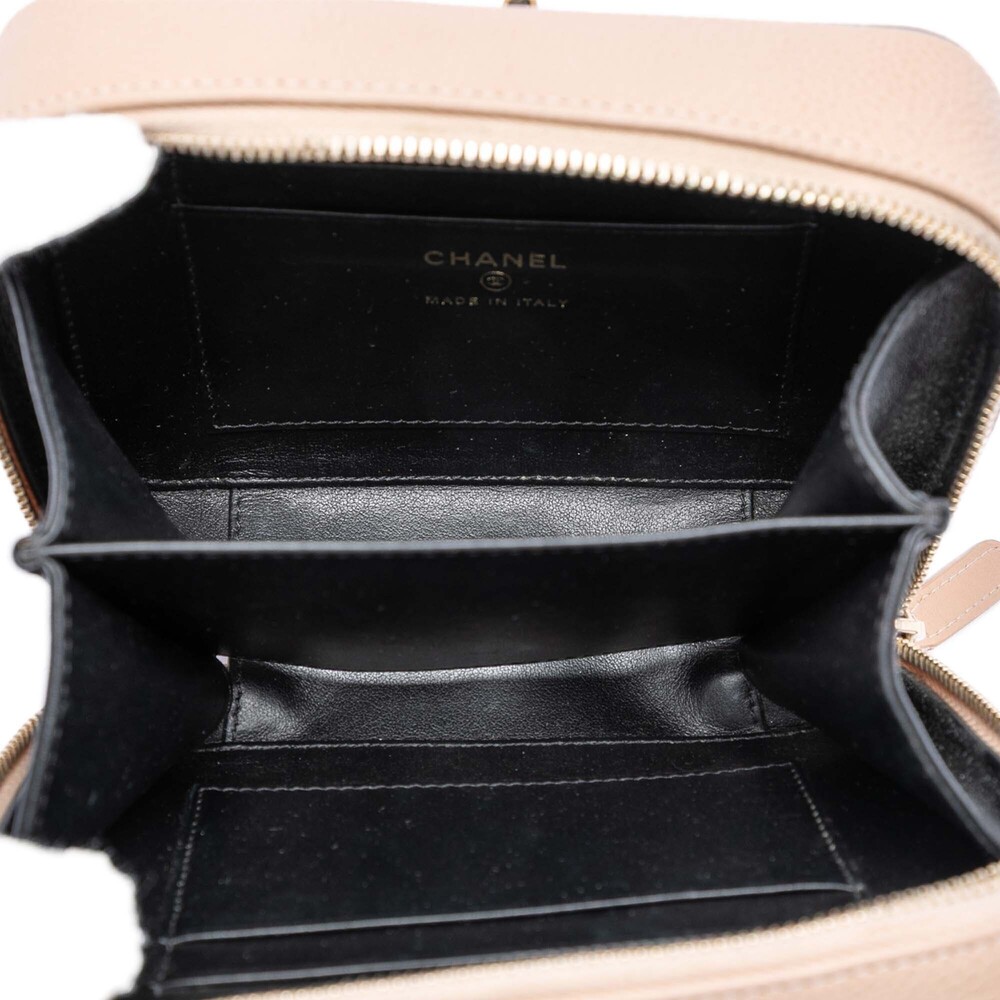 Pre-Loved Chanel Mini Caviar CC Filigree Crossbody - Picture 4 of 6